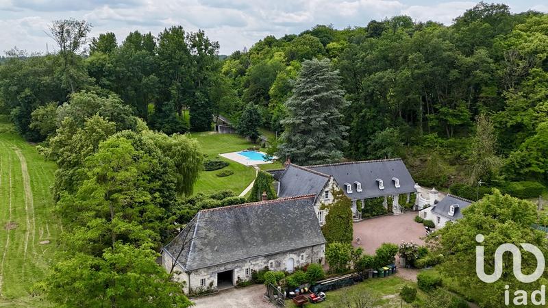 Maison - 423 m² - 12 pièces