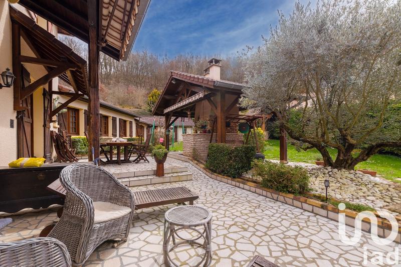 Maison - 177 m² - 5 pièces