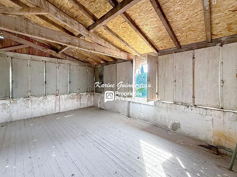 Demeure - 600 m² - 15 pièces