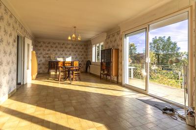 Maison - 142 m² - 6 pièces