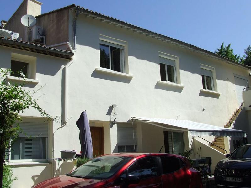 Maison - 140 m² - 4 pièces