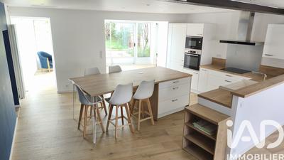 Maison - 101 m² - 4 pièces