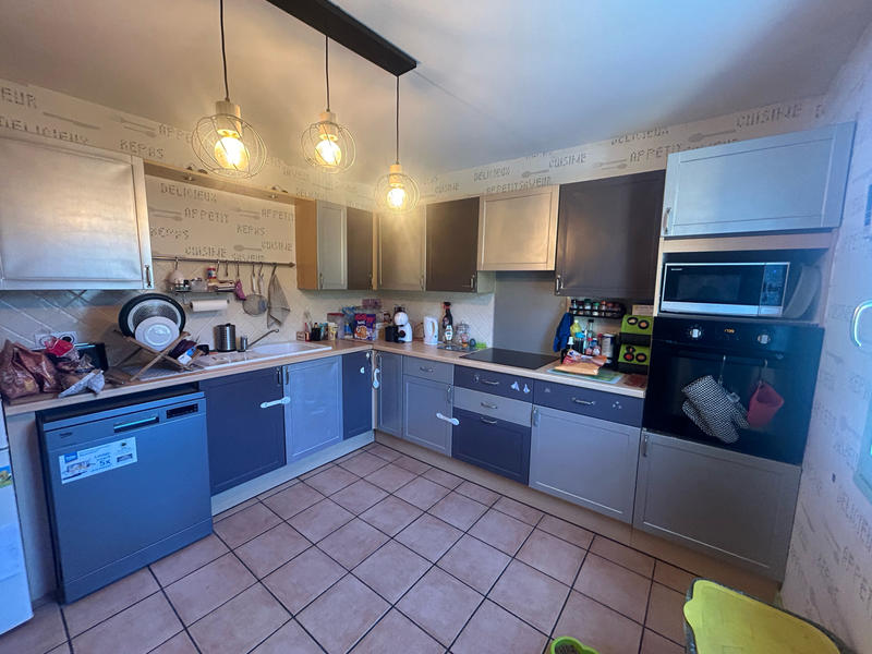 Maison - 104 m² - 6 pièces