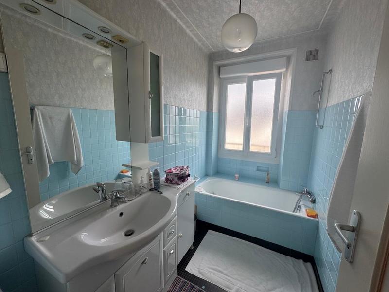 Maison - 110 m² - 6 pièces