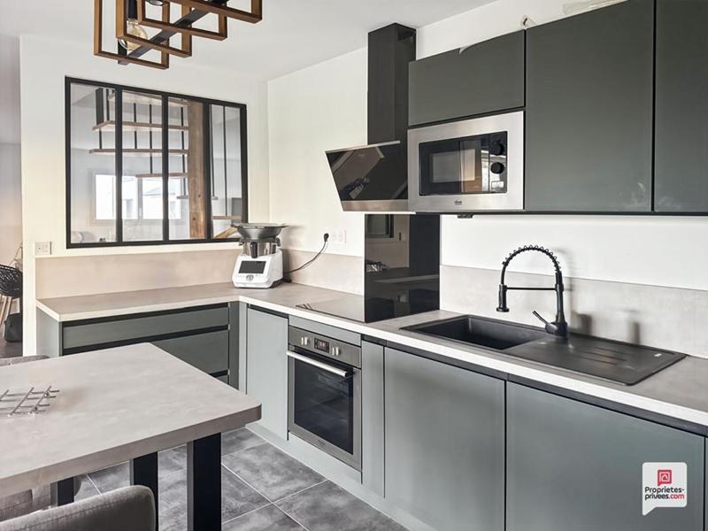 Maison - 120 m² - 6 pièces