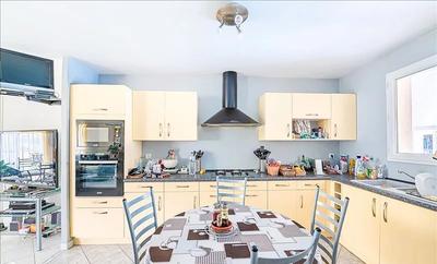 Maison - 120 m² - 4 pièces