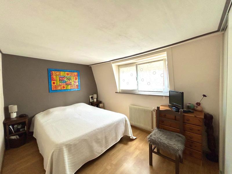 Maison - 102 m² - 5 pièces