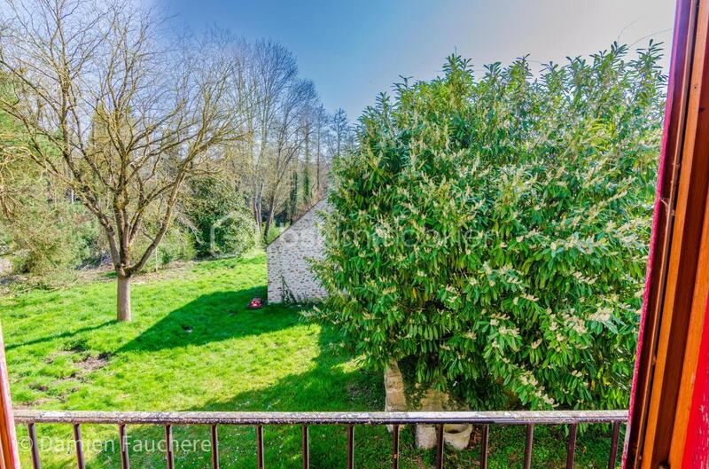 Grange - 200 m² - 6 pièces