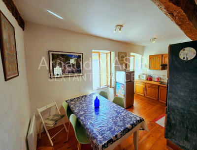 Maison - 80 m² - 4 pièces