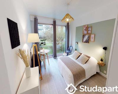 Chambre - 70 m² - 1 pièce