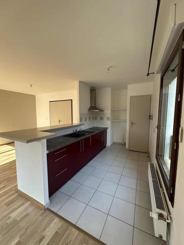 Appartement - 86 m² - 4 pièces