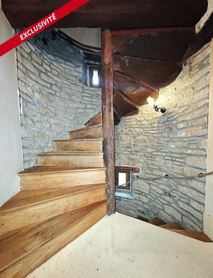 Maison - 162 m² - 6 pièces