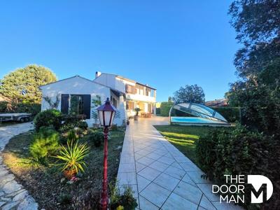 Villa - 150 m² - 5 pièces