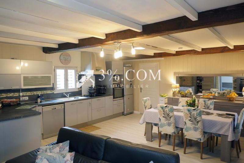 Maison - 90 m² - 4 pièces