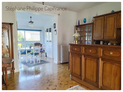 Maison - 152 m² - 8 pièces