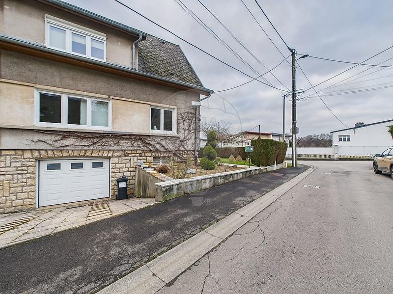 Maison - 96 m² - 6 pièces