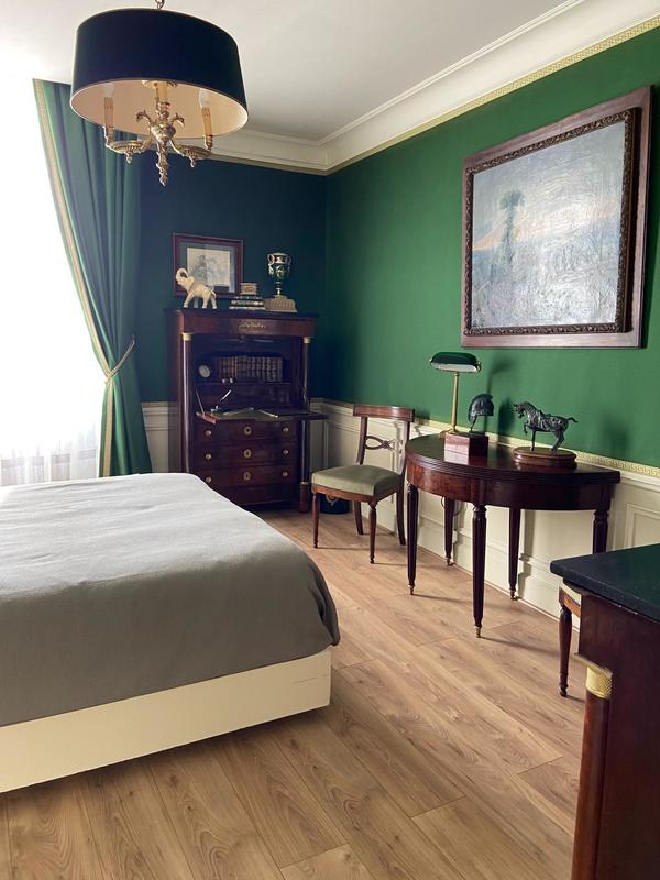 Maison - 340 m² - 12 pièces