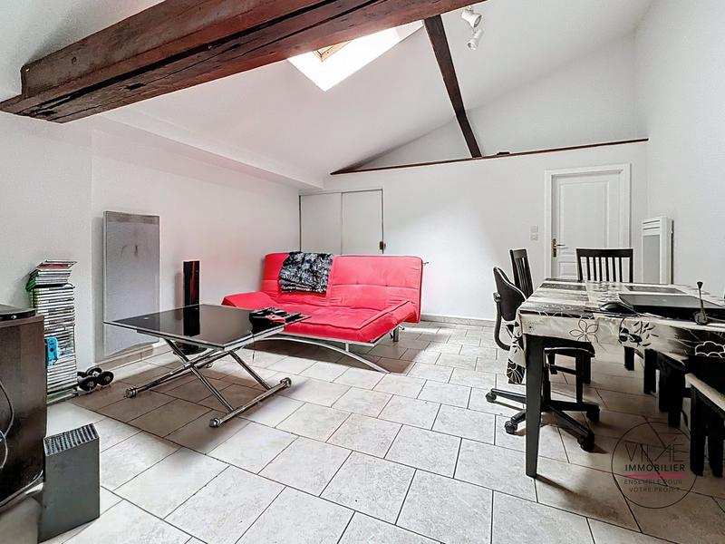 Immeuble - 68 m² - 2 pièces