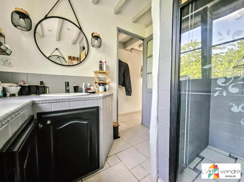 Maison - 182 m² - 6 pièces