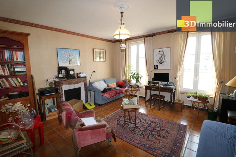 Maison - 233 m² - 8 pièces