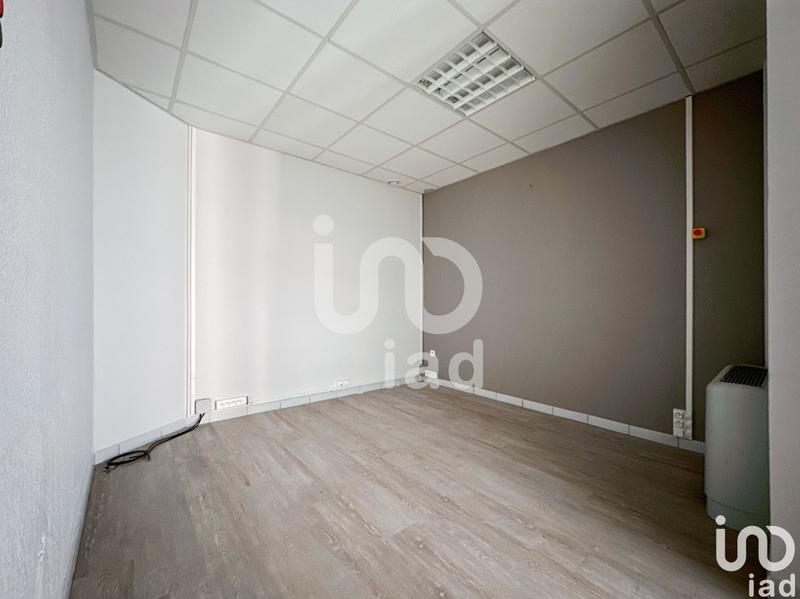 Local commercial - 296 m² - 5 pièces