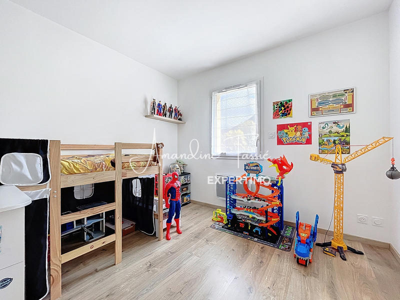 Maison - 92 m² - 4 pièces