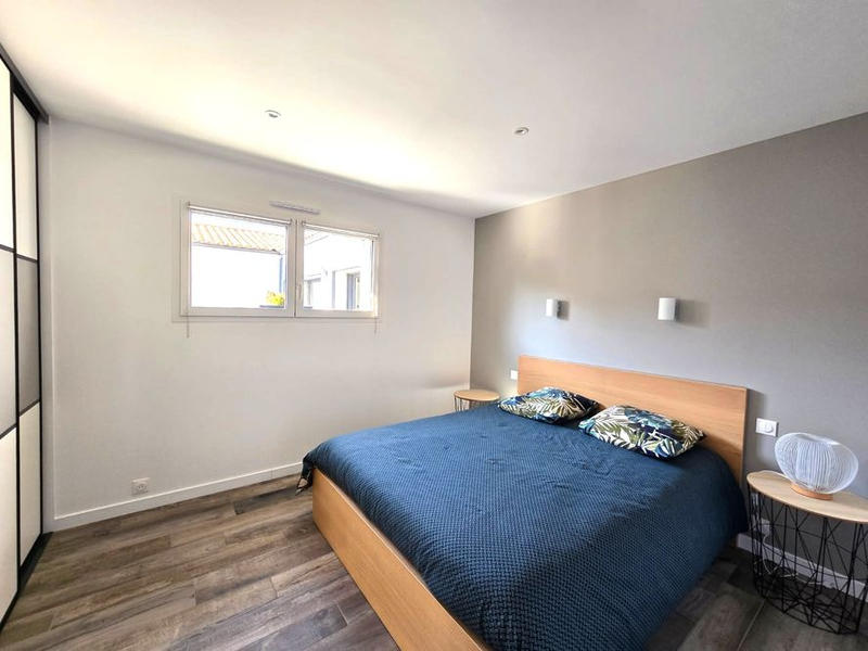 Villa - 345 m² - 8 pièces