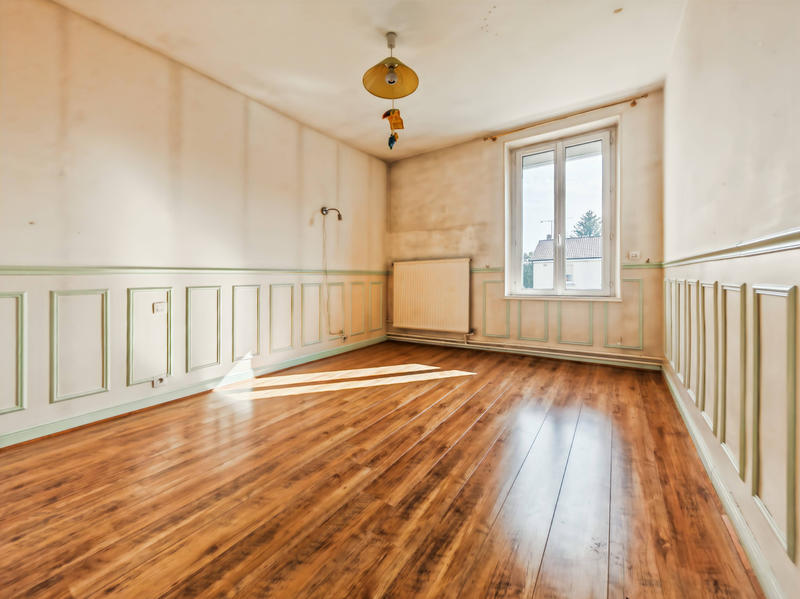 Maison - 195 m² - 6 pièces