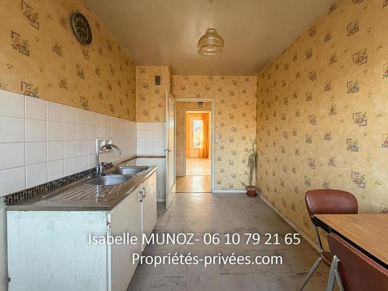 Appartement - 81 m² - 4 pièces