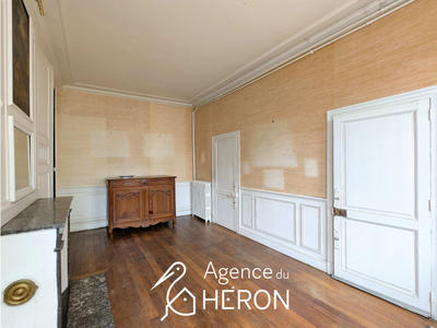 Maison - 204 m² - 8 pièces