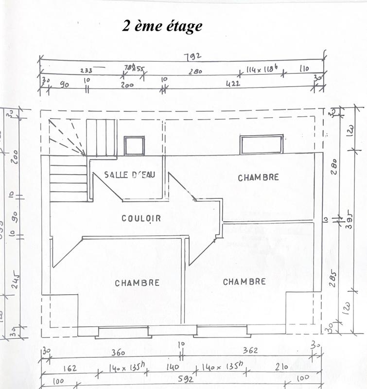 Maison - 120 m² - 5 pièces