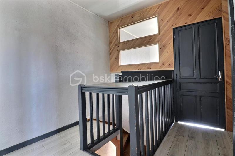 Maison de ville - 196 m² - 9 pièces