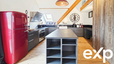 Loft - 169 m² - 4 pièces