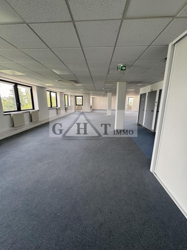 Bureau - 400 m²