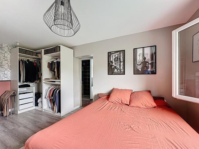 Maison - 170 m² - 7 pièces