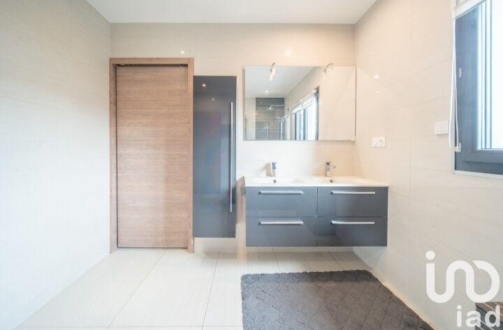 Maison de maîtres - 220 m² - 7 pièces