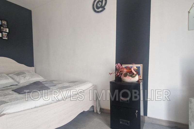 Villa - 184 m² - 6 pièces