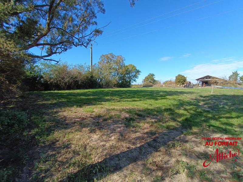 Terrain constructible - 1 143 m²