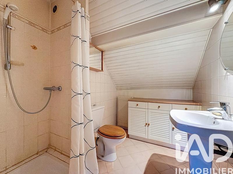 Maison - 94 m² - 5 pièces