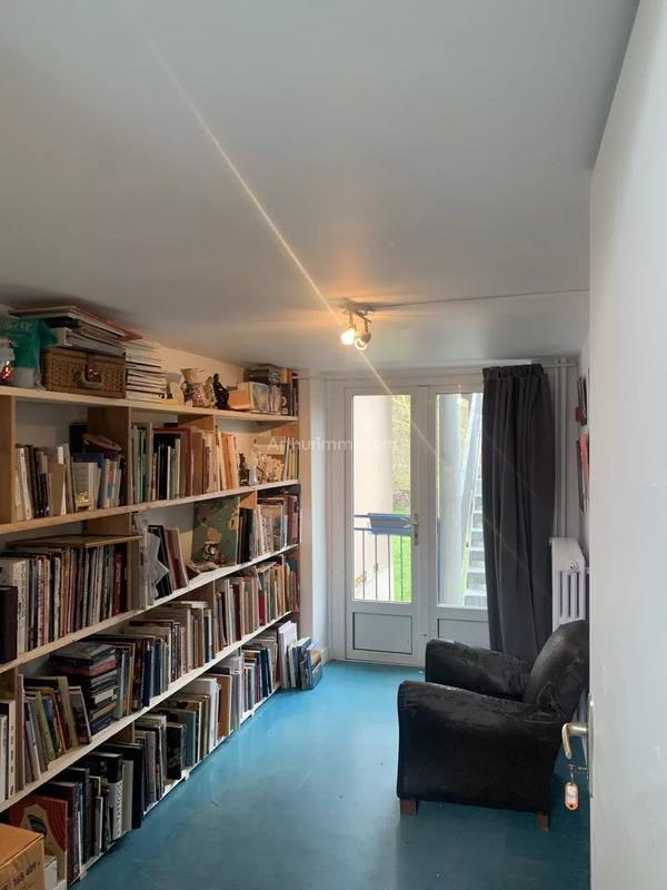 Maison - 384 m² - 18 pièces