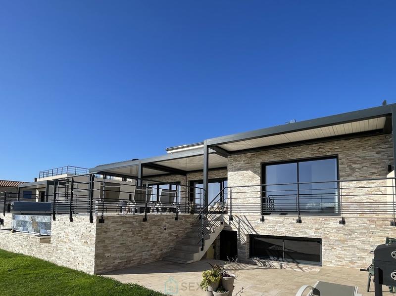 Villa - 318 m² - 7 pièces