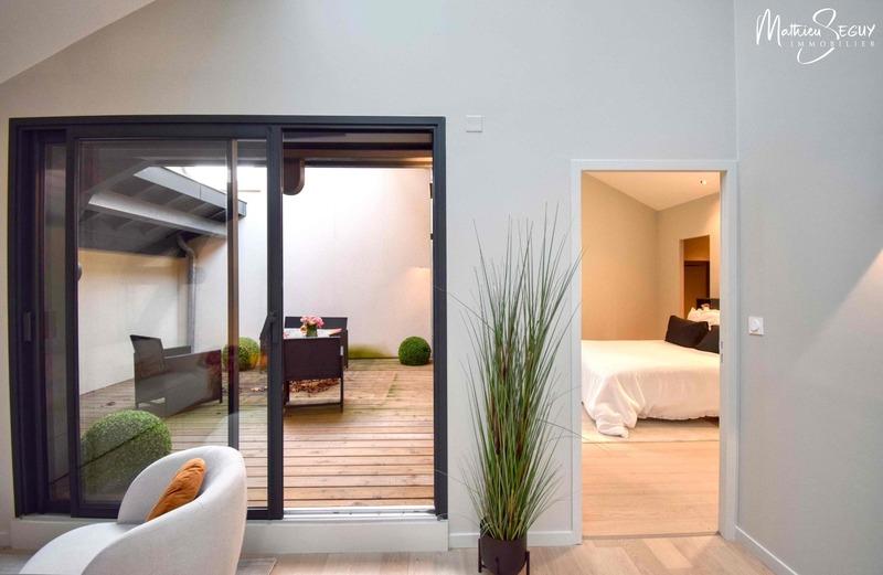 Loft - 114 m² - 4 pièces