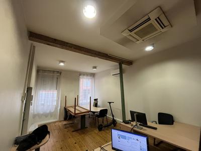 Bureau - 61 m² - 3 pièces