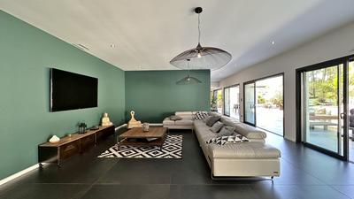 Maison d'architecte - 340 m² - 8 pièces