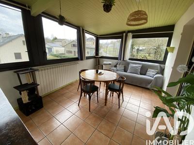 Maison - 476 m² - 9 pièces