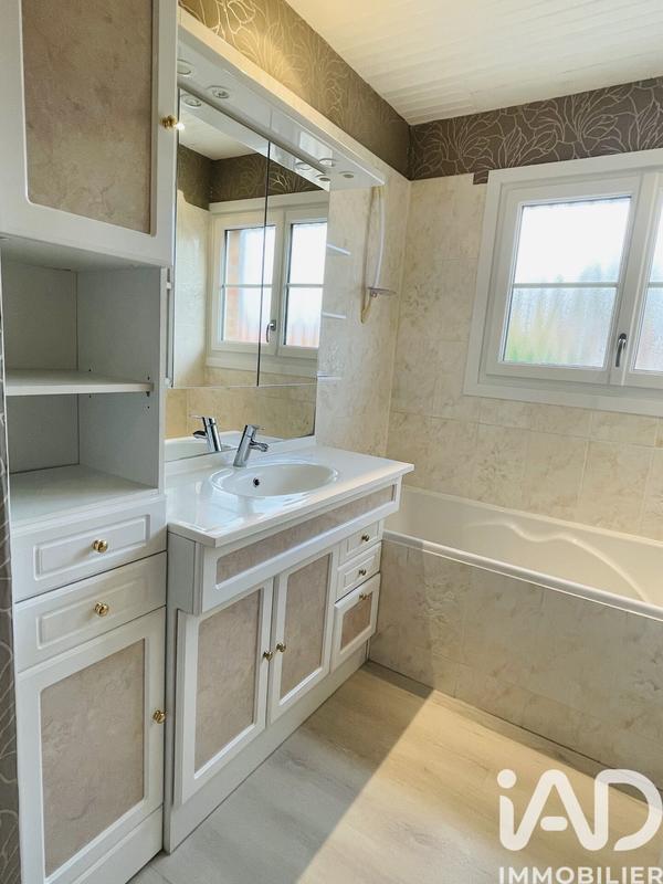 Maison - 85 m² - 4 pièces