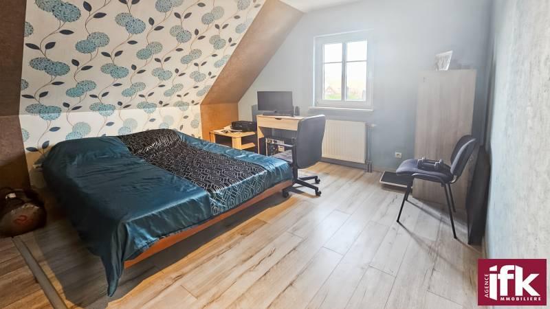 Maison - 205 m² - 7 pièces