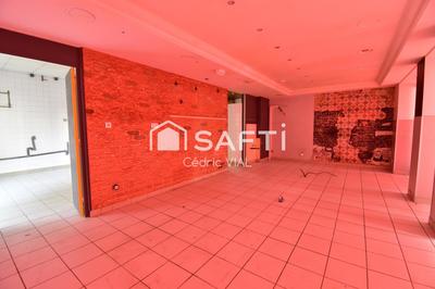 Local commercial - 67 m² - 2 pièces