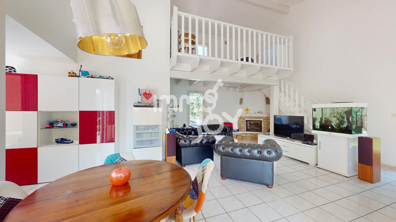 Maison - 129 m² - 6 pièces