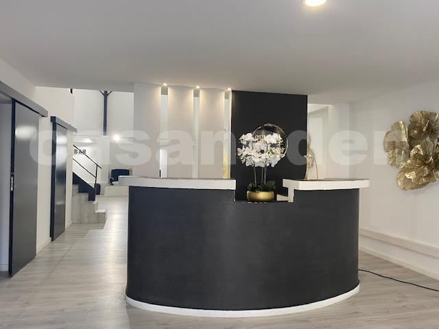 Local commercial - 263 m²